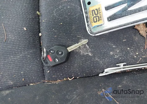 2017 Subaru Legacy 2.5I Premium из США, поврежденный, VIN 4S3BNAC6XH3056120